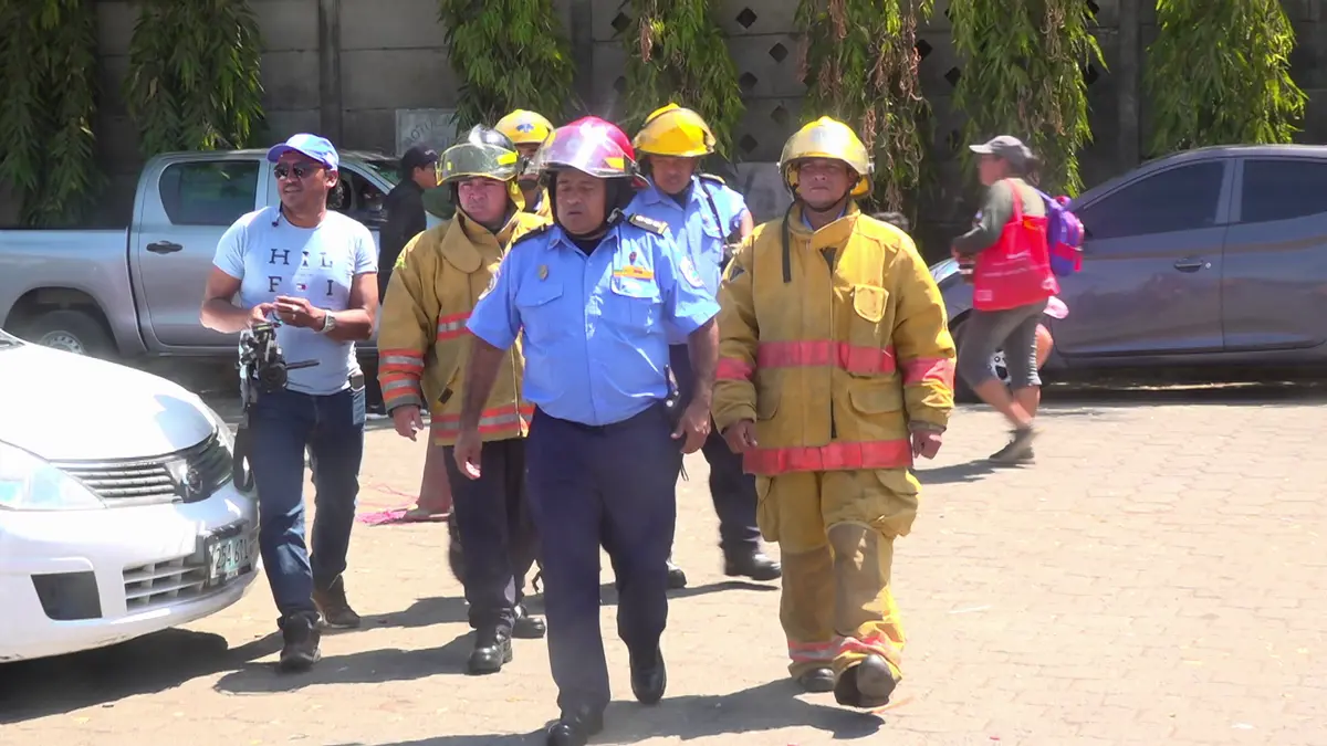 Bomberos unidos realizaron nueva inspección en el mercado Israel Lewites