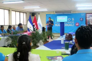 Carazo fortalece la calidad educativa con intercambios didácticos