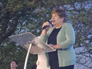 Plaza La Biblia reúne a cientos de familias en jornada de fe y paz