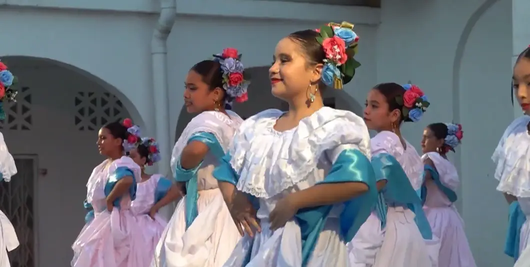 Más de 500 jóvenes celebraron el Día Internacional de la Danza