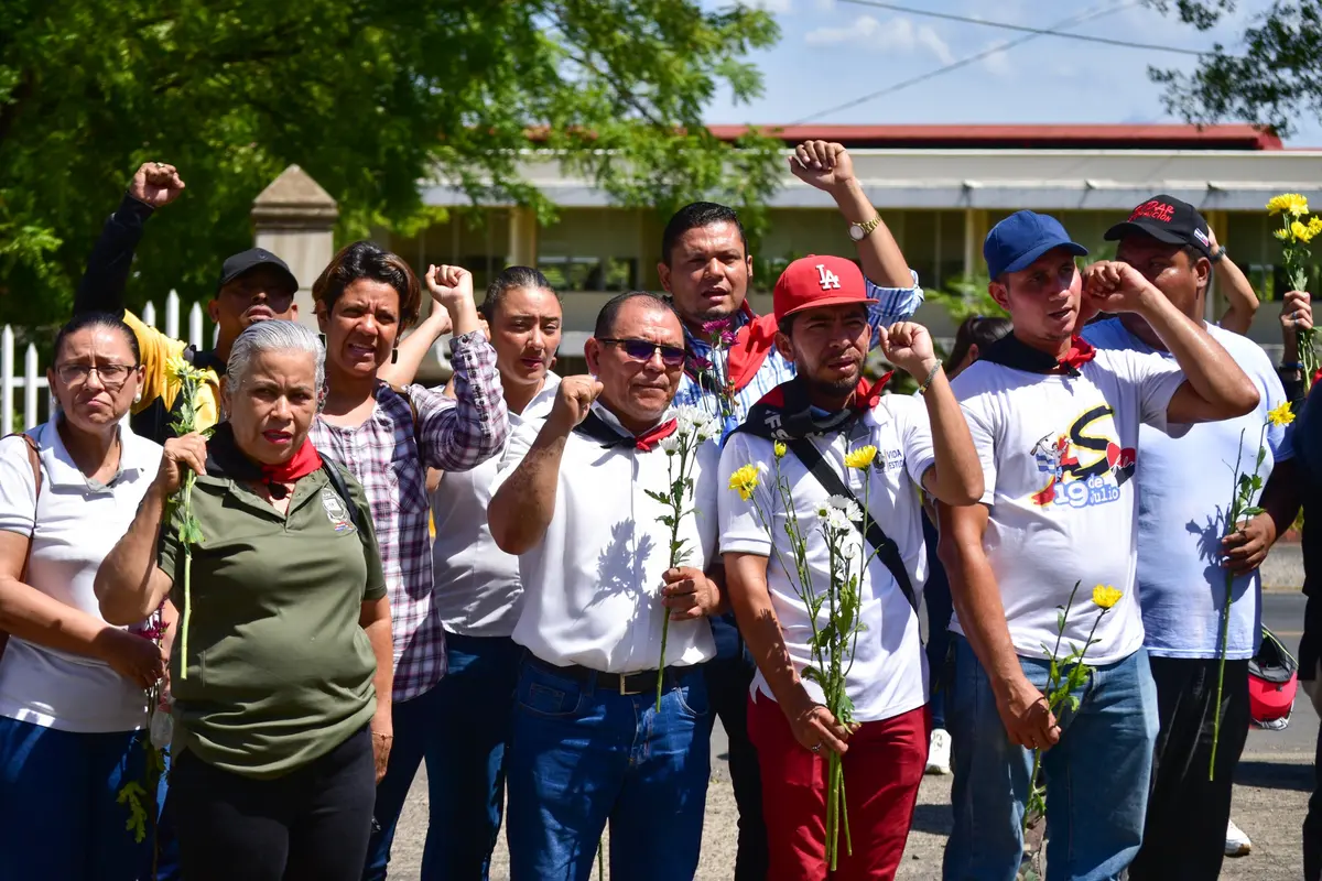 León honra la memoria de los Héroes y Mártires de Veracruz