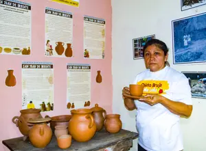 Chicha Bruja Doña Loña preserva tradición ancestral en San Juan de Oriente