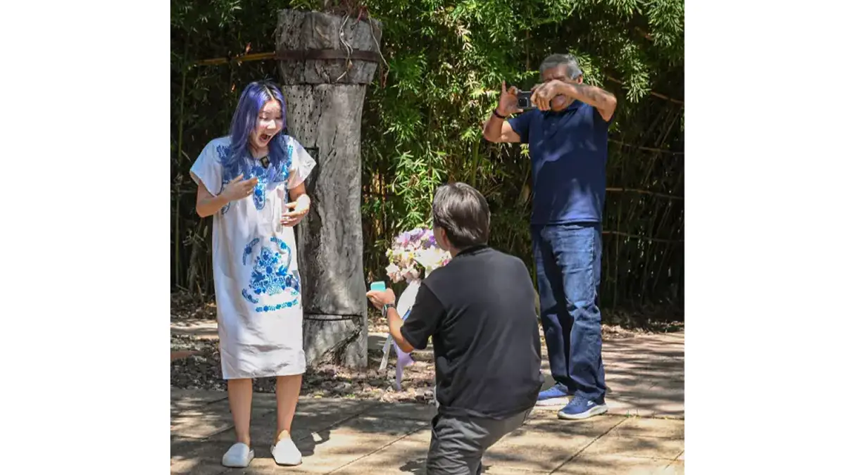Influencer Chingu Amiga anuncia compromiso y celebra su historia de amor en México