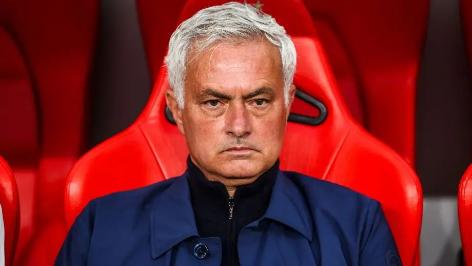 Mourinho: “No he tenido ningún contacto con el Real Madrid”