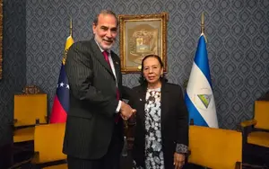 Compañera Daysi Torres reasume funciones como embajadora de Nicaragua en Venezuela