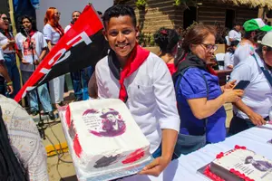 Artesanos de Masaya honran a Sandino con dulce muestra de identidad