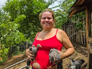 Doña Ileana, ejemplo de superación y trabajo en el campo