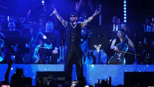 Yandel y Camerata Bach estremecen Managua con sinfonía urbana