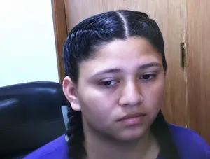 La detienen durante allanamiento y se declara culpable ante la justicia
