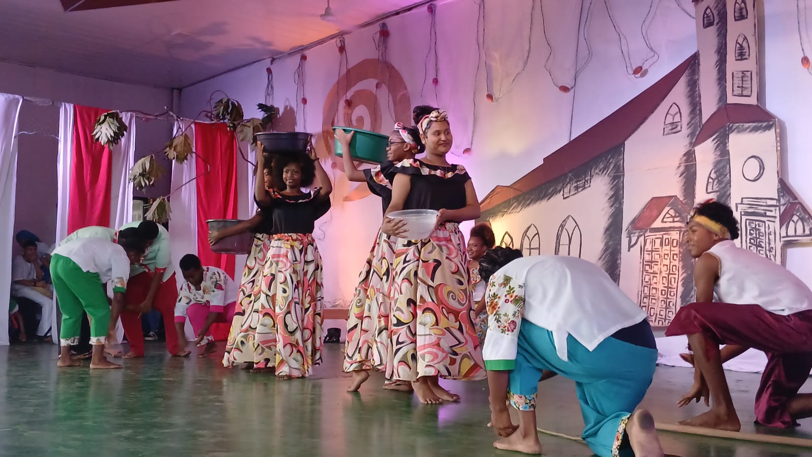 Bluefields celebra su riqueza cultural con la gala artística “Los Colores de Mi Pueblo”