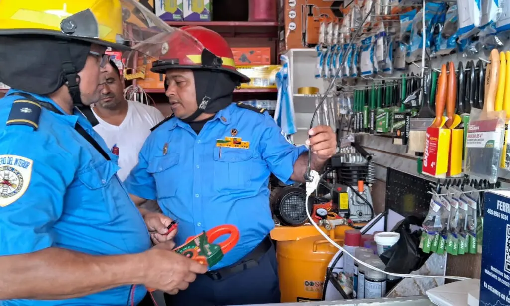 Bomberos Unidos realizan nueva inspección en el mercado Roberto Huembes