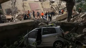 Aumenta a 1 mil 719 la cifra de fallecidos tras el doble terremoto en Venezuela