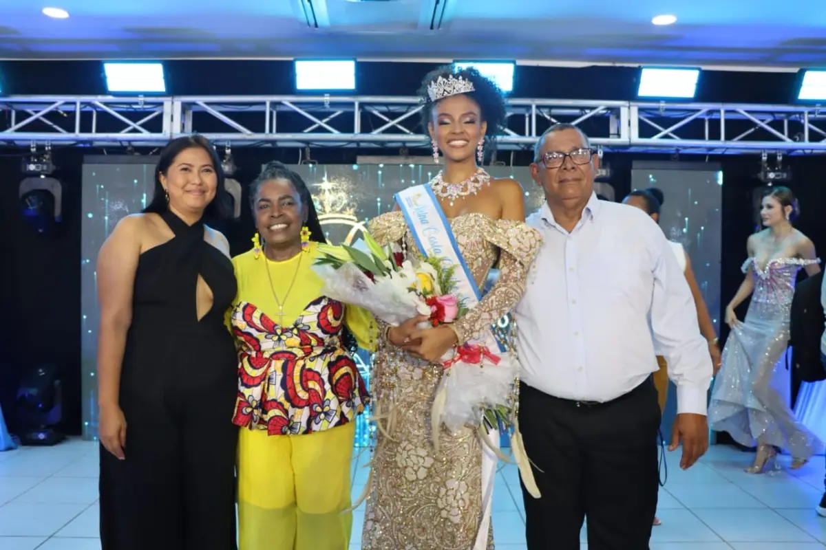 Sharis Downs Soto es coronada como Reina Nicaragua Caribe Sur 2026