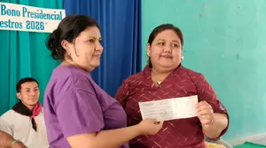 Nueva Segovia entrega Bono Presidencial a 2,625 maestros