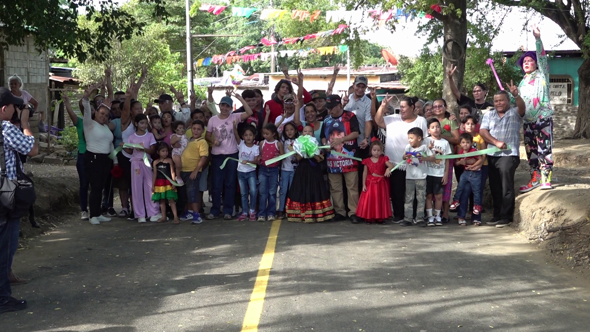 Managua: familias del barrio Germán Pomares estrenan calles nuevas