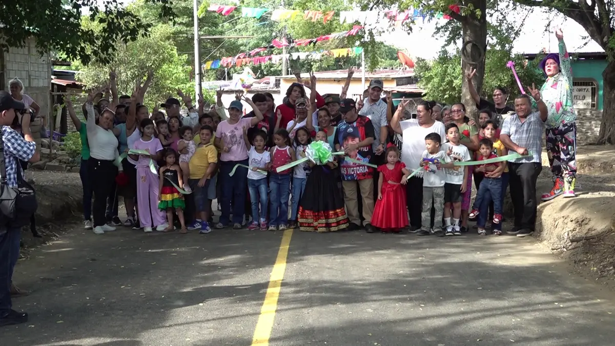 Managua: familias del barrio Germán Pomares estrenan calles nuevas