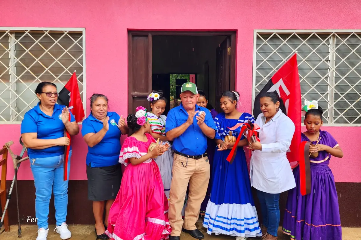 Familias de Las Cruces reciben renovado Puesto de Salud en Mozonte