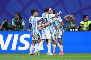 Argentina remonta a Egipto y avanza a cuartos de final del Mundial 2026
