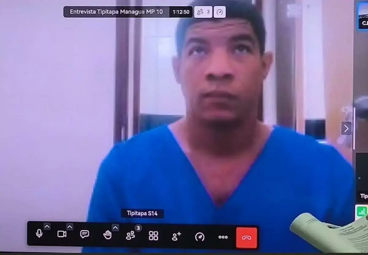 ¡Lo delató su reacción! Intentó huir al ver a la Policía y llevaba marihuana
