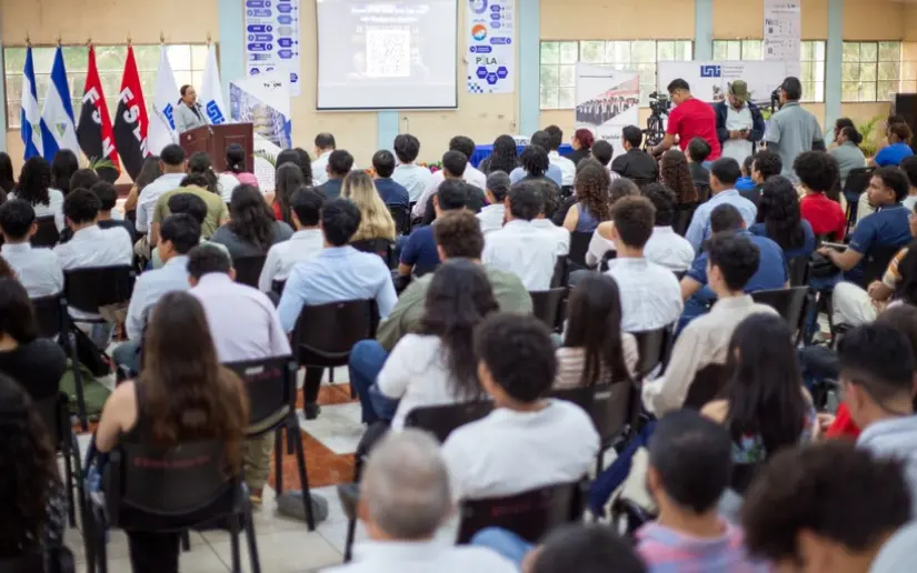 Estudiantes de la UNI presentan proyectos de transformación