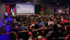 "El Campeón del Mundo" inspira a jóvenes ajedrecistas en la Cinemateca Nacional