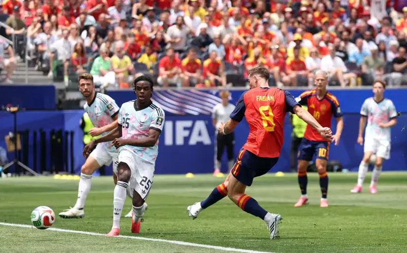 España supera a Bélgica en un emocionante duelo y avanza a semifinales