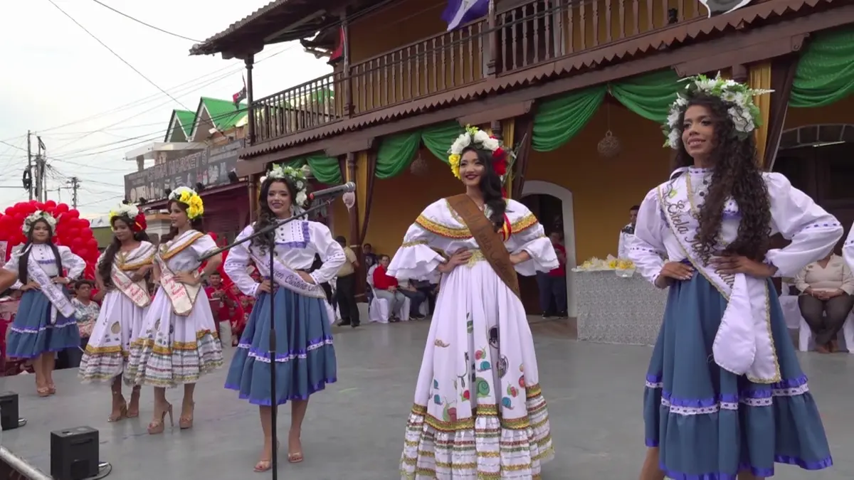 Presentan a las candidatas a reina de las fiestas tradicionales de Juigalpa